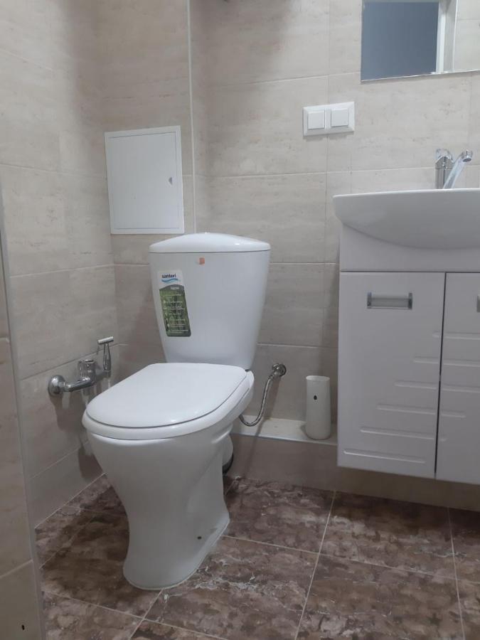 Aura On Sydykova Street 290 Apartment บิชเคก ภายนอก รูปภาพ